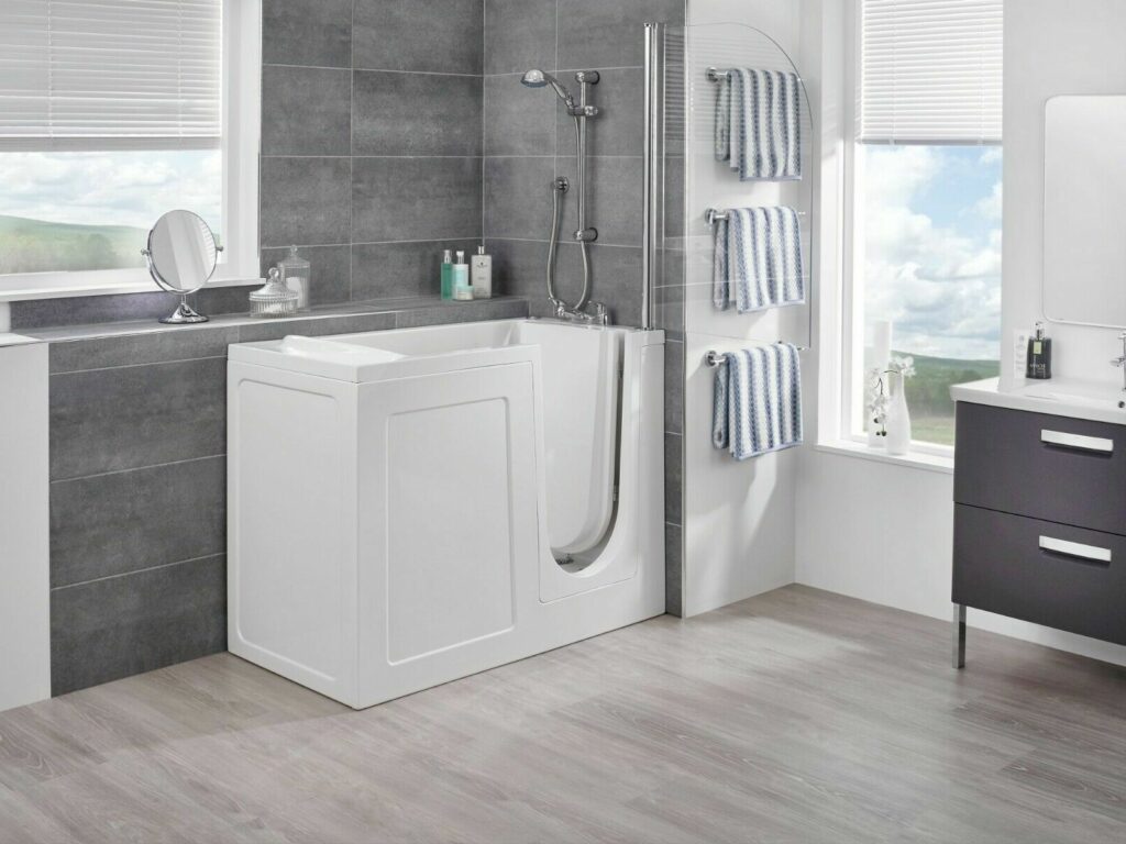 Access Georgia Midi Length Walk-In Bath 1245mm x 660mm - Deep Soak ...