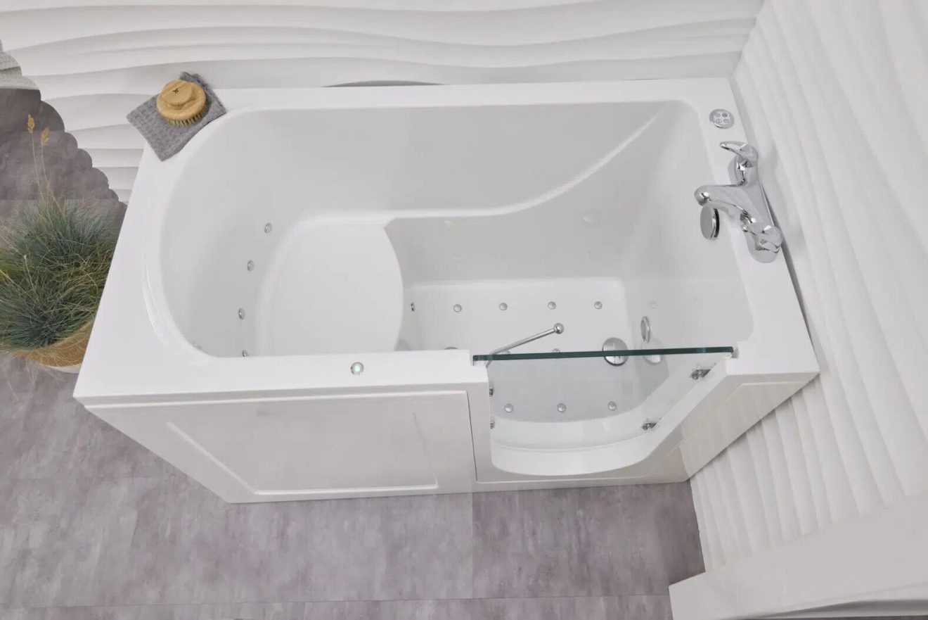 Access Vision WalkIn Bath Glass Door 1245 x 660 Deep Soak